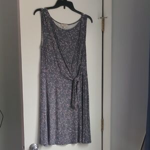 Elegant Gray Sleeveless Dress